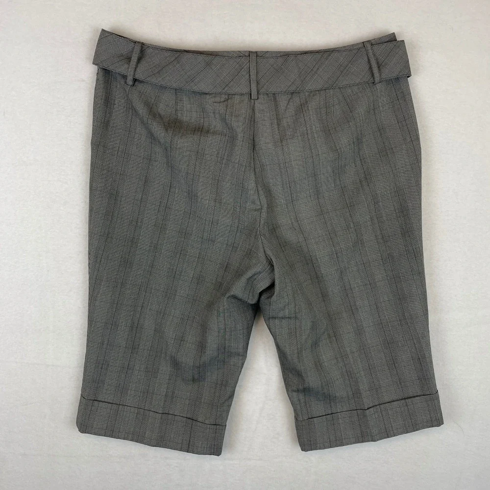 Danielle B. Womens Grey Plaid Bermuda Shorts Belted Cuffed Size‎ 12 (35